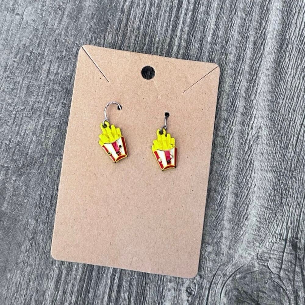 Claires cute French fry dangly earrings
